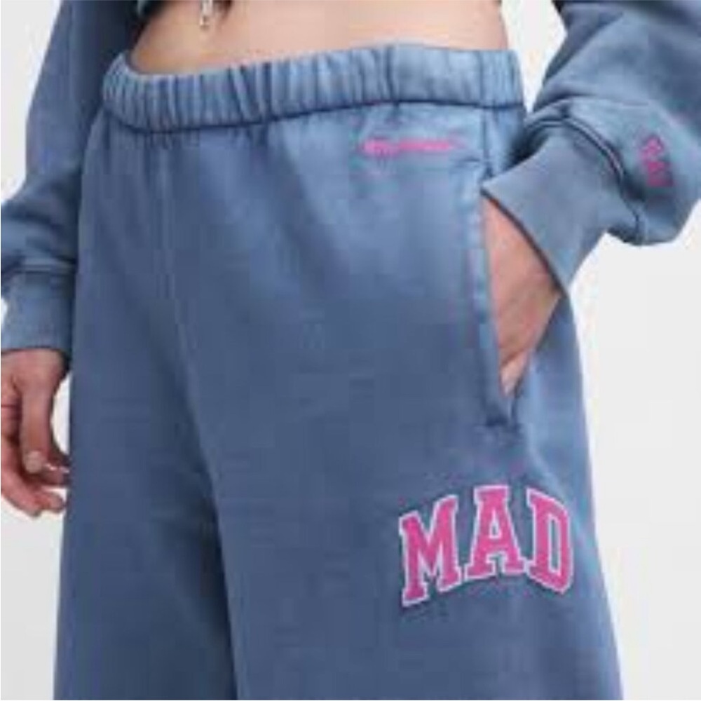 NWT Madhappy x Gap straight leg relaxed fit sweatpants in blue